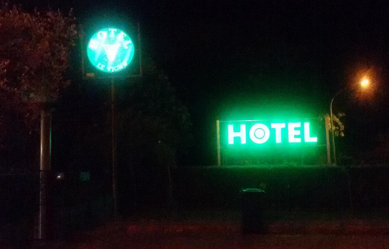 Hotel Le Vigne Contigliano Buitenkant foto